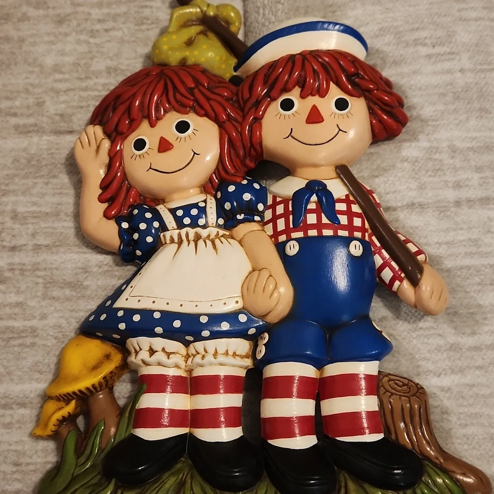 Raggedy Ann & Andy - Picture 8 of 10